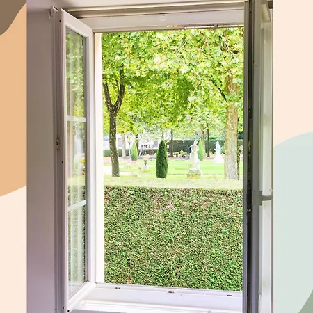 Charme & Vue Imprenable - Face Au Jardin De L'eveche Lisieux