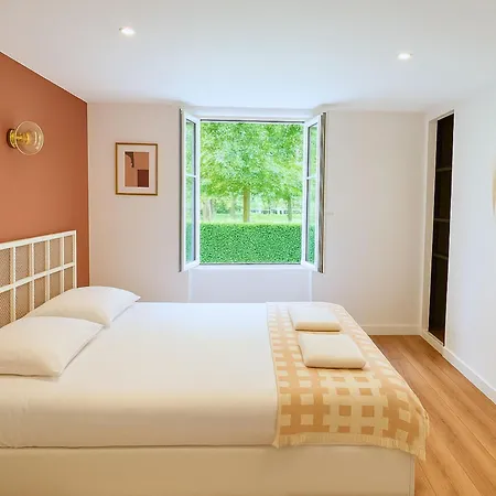 Charme & Vue Imprenable - Face Au Jardin De L'eveche Lisieux